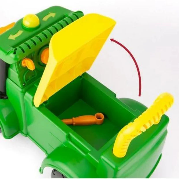 Britains John Deere Johnny Tractor Ride On